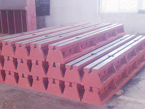 <strong>T型槽地軌</strong>
